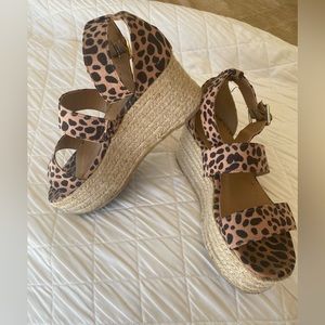 Leopard print wedges